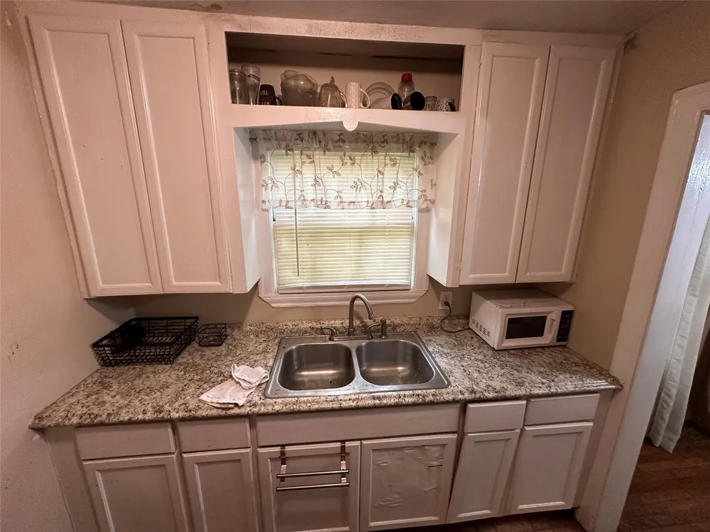 1502 Tabor St, Houston, TX 77009