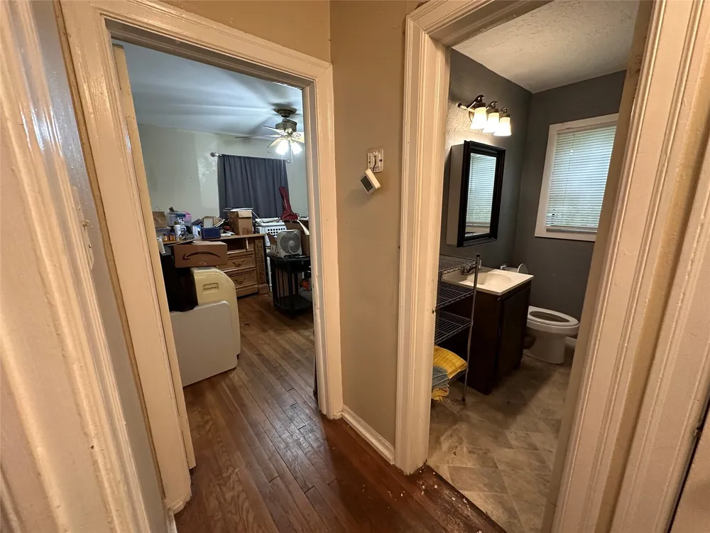 1502 Tabor St, Houston, TX 77009