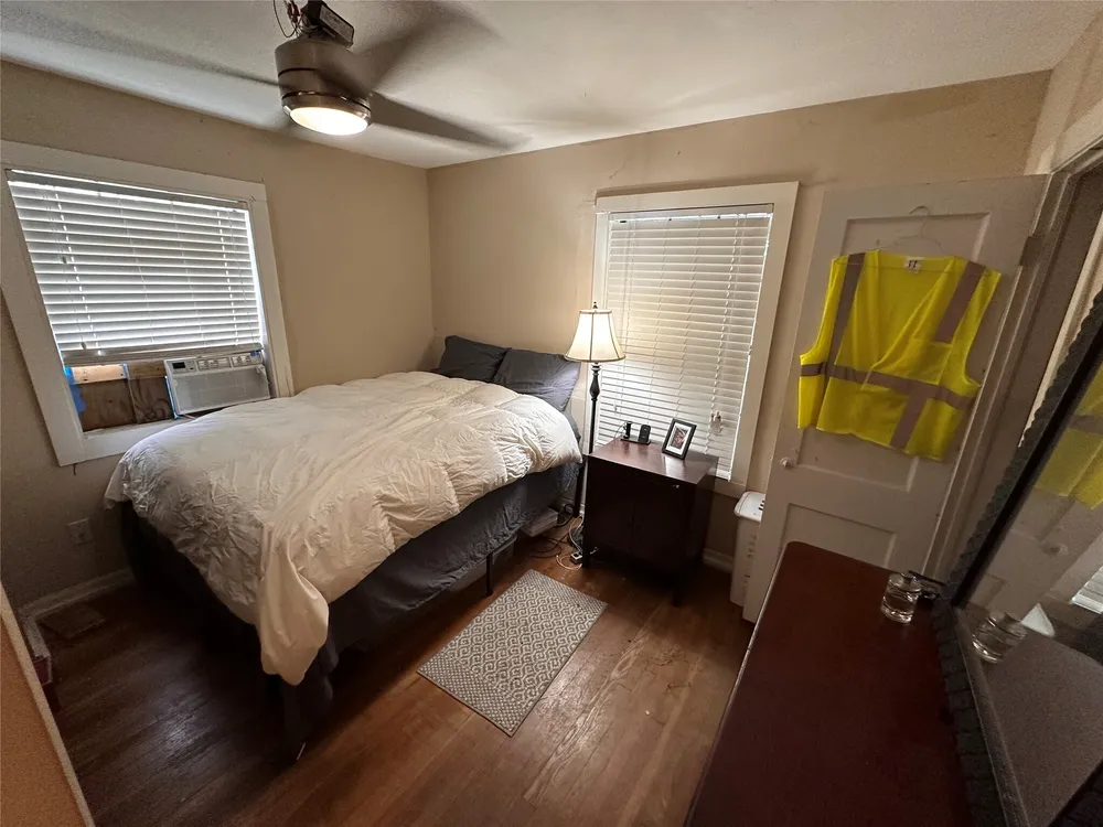 1502 Tabor St, Houston, TX 77009