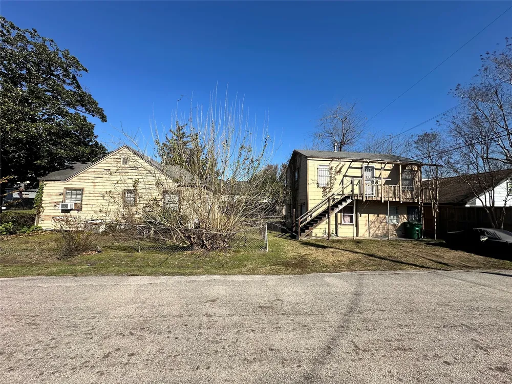 1502 Tabor St, Houston, TX 77009