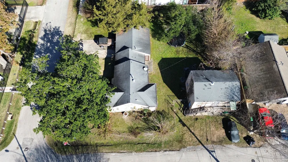 1502 Tabor St, Houston, TX 77009