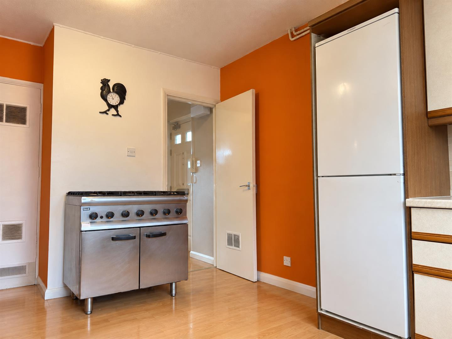 Weekes Drive Cippenham Image 7
