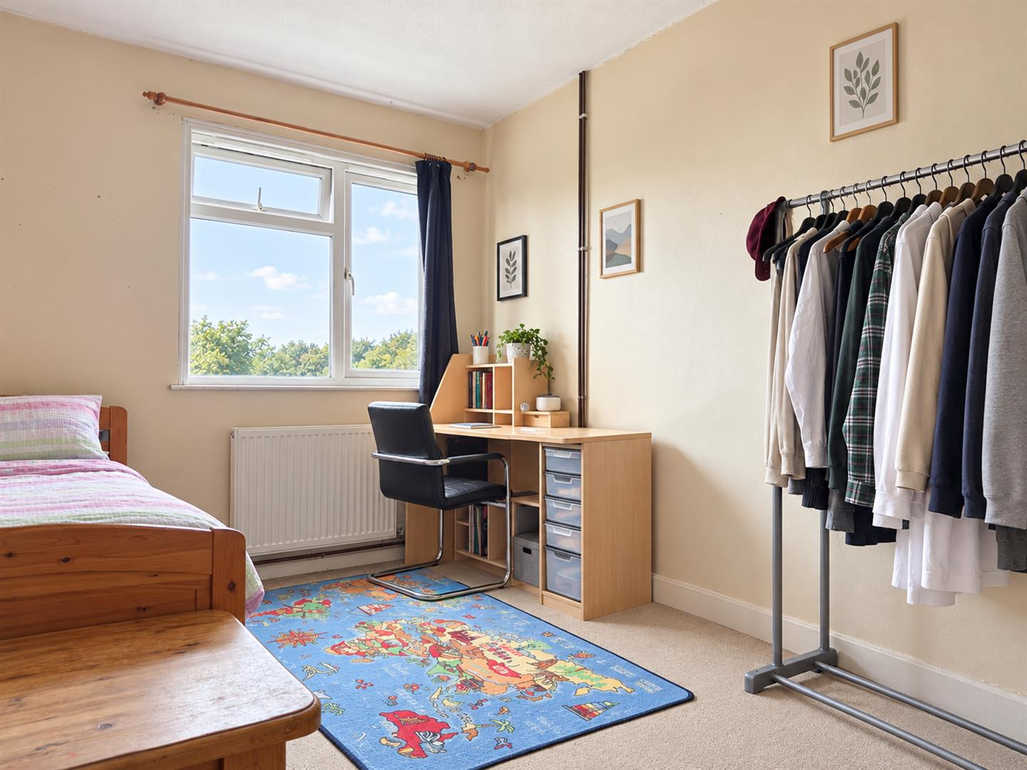 Weekes Drive Cippenham Image 13