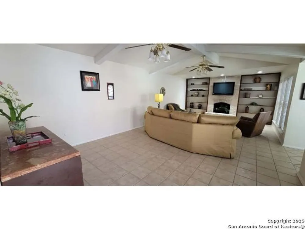 5603 Arncliffe Dr, Houston, TX 77088