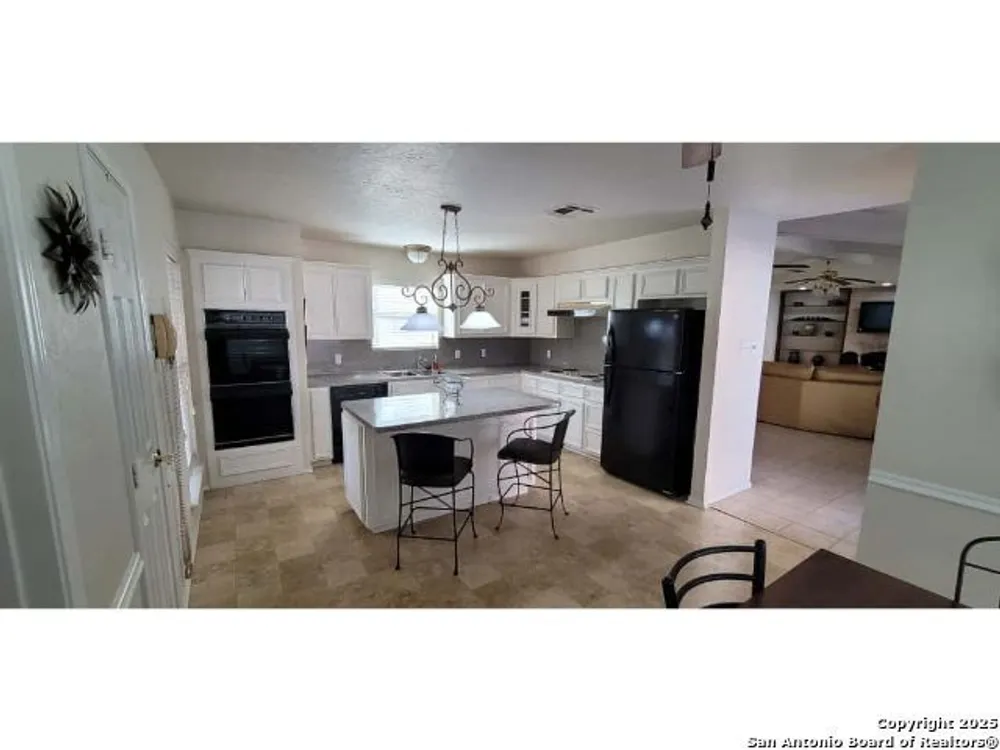 5603 Arncliffe Dr, Houston, TX 77088
