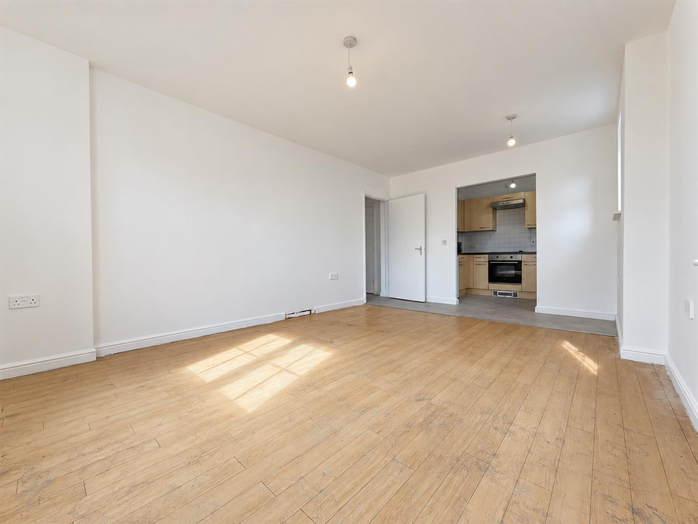 Holyhead Mews, Cippenham Image 5