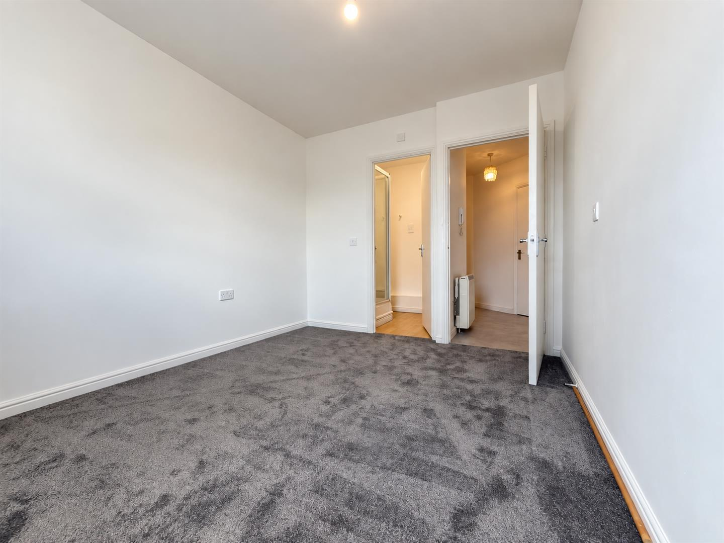 Holyhead Mews, Cippenham Image 8