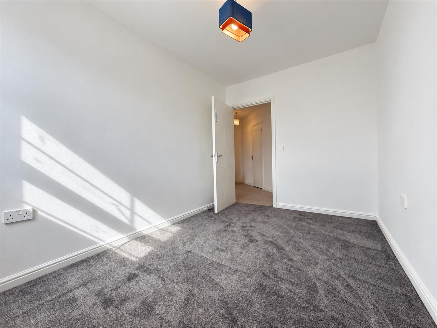 Holyhead Mews, Cippenham Image 10