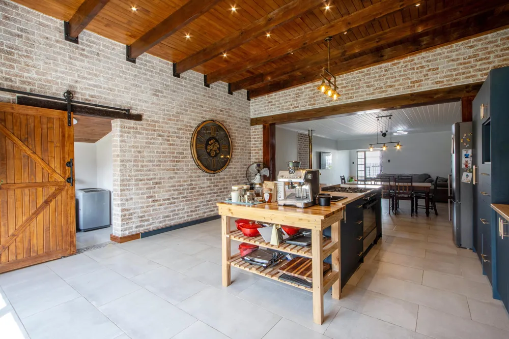 South Africa, Western Cape, Lochnerhof, Joubert Street, 43
