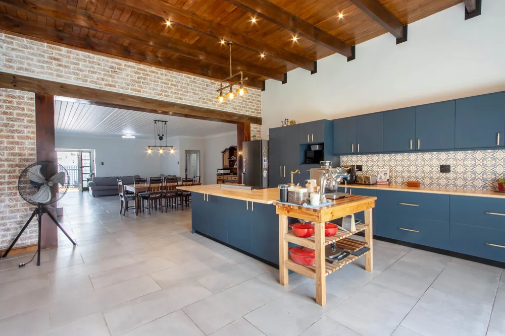 South Africa, Western Cape, Lochnerhof, Joubert Street, 43