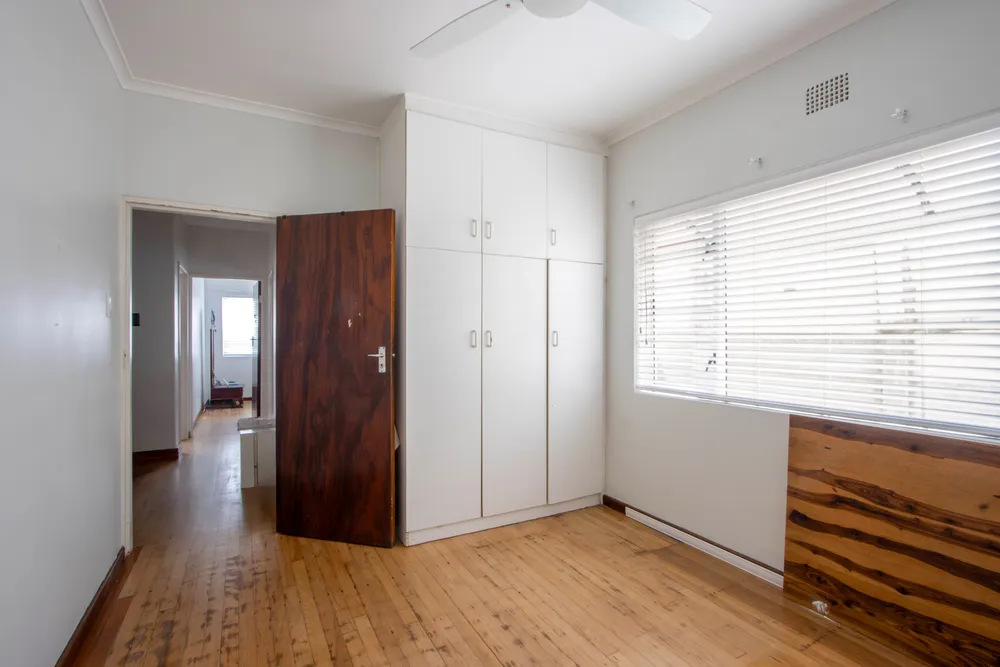South Africa, Western Cape, Lochnerhof, Joubert Street, 43