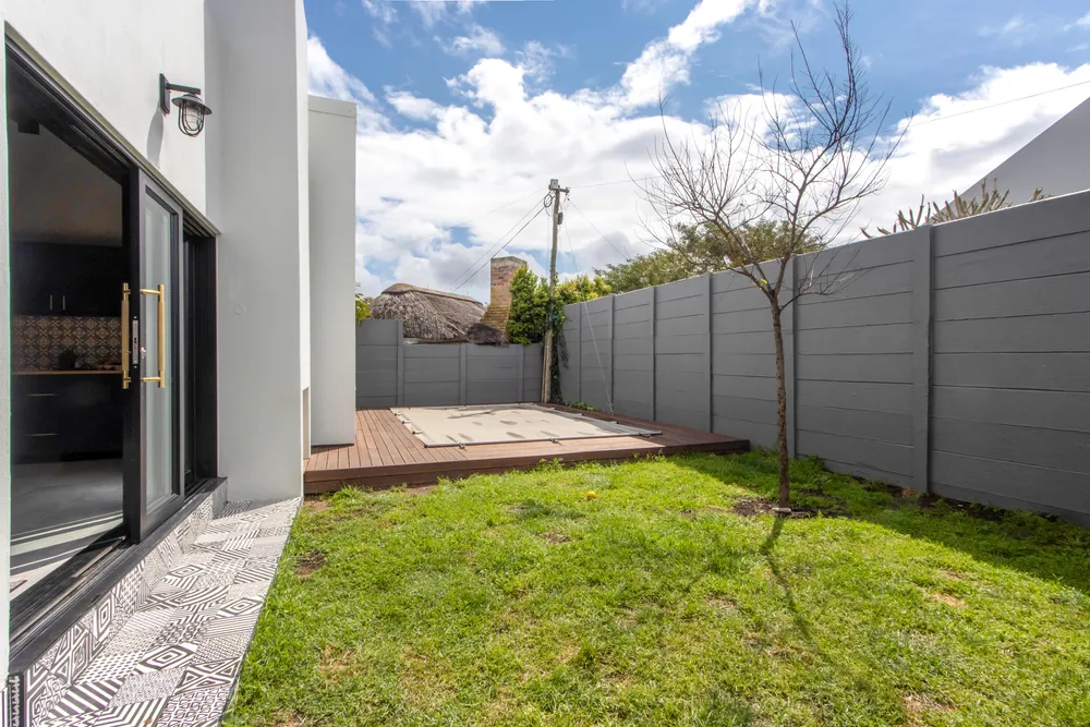 South Africa, Western Cape, Lochnerhof, Joubert Street, 43