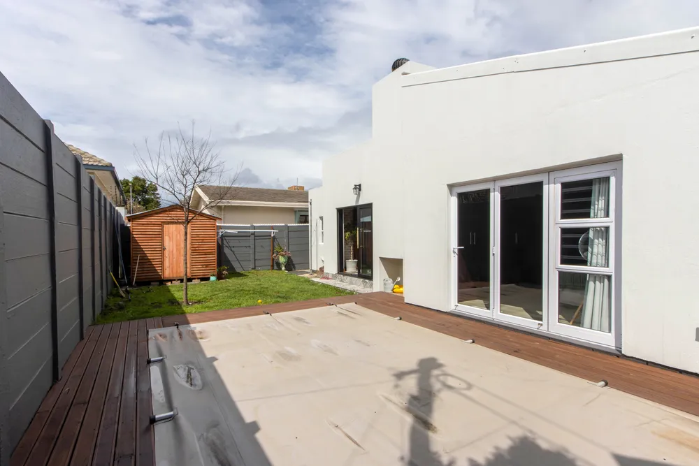 South Africa, Western Cape, Lochnerhof, Joubert Street, 43