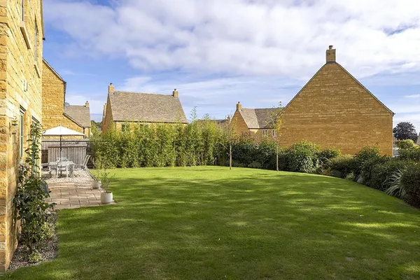 Scuttlebrook Close, Chipping Campden, GL55 photo 18