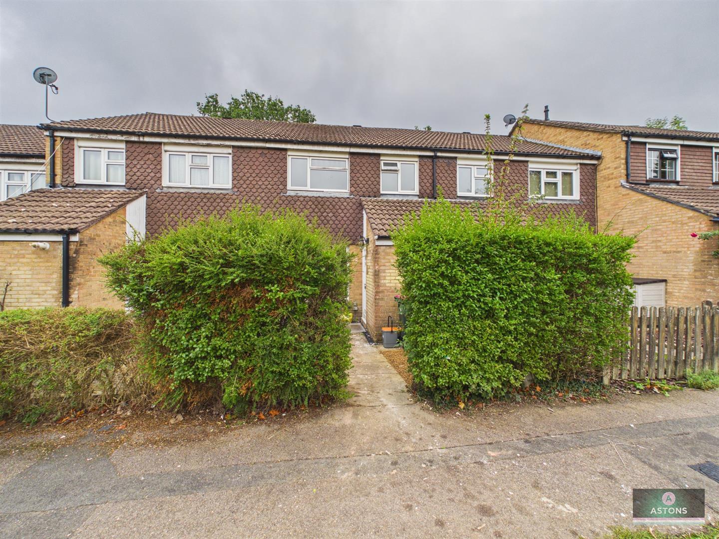 Stackfield Road, Ifield West Image 1