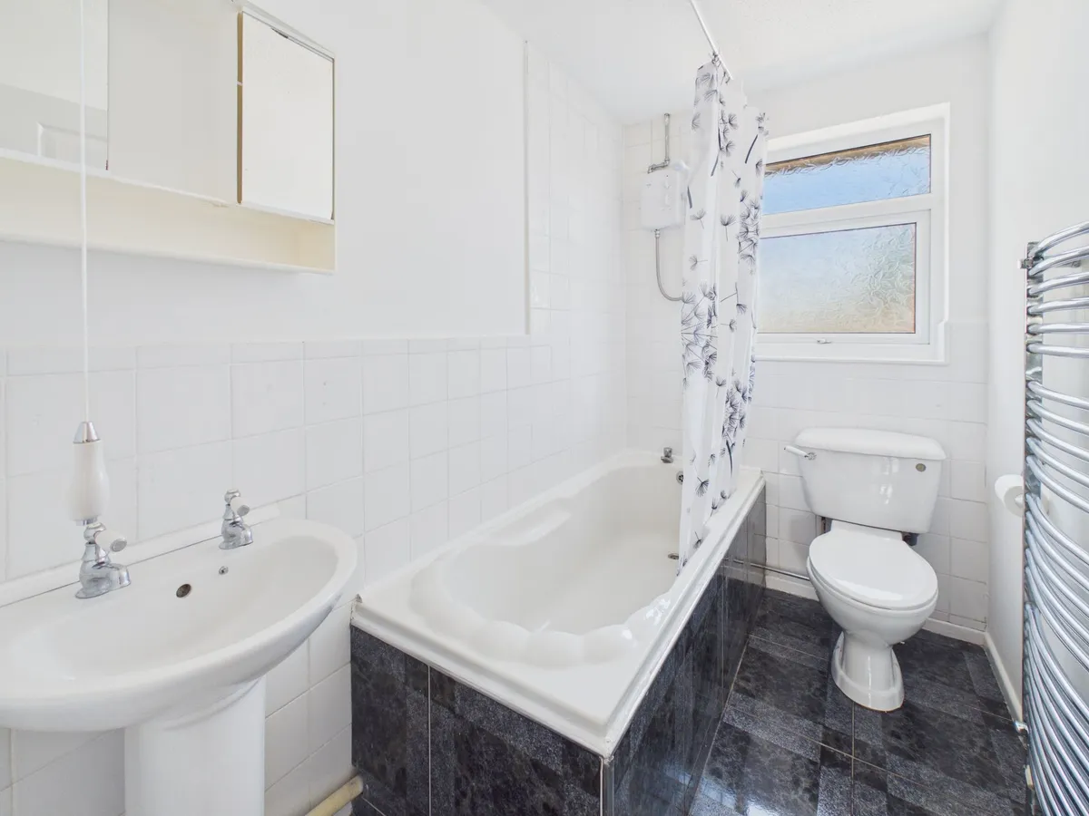 The Pastures, Barry, CF62