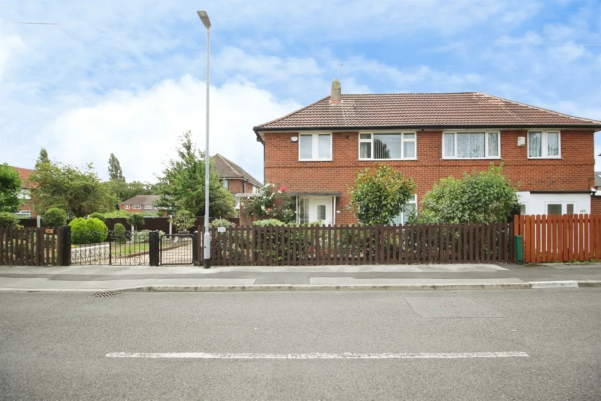 Ring Road, Middleton, Leeds