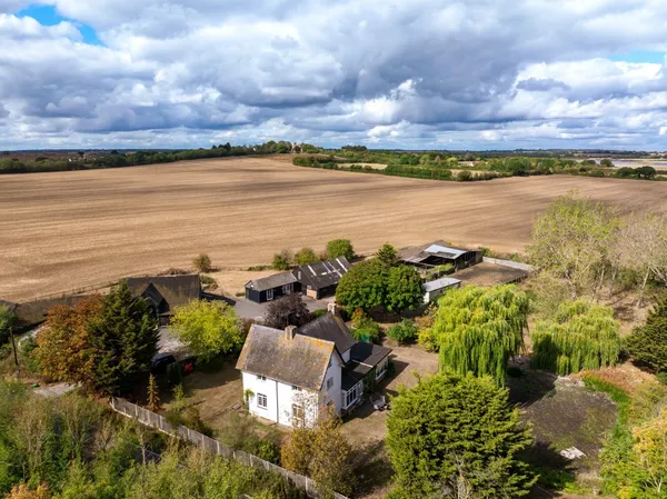 Maldon Road, Great Wigborough, CO5 photo 1