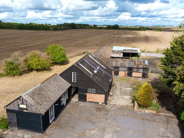 Maldon Road, Great Wigborough, CO5 photo 25