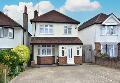 St. Albans Road, Watford, WD25