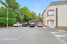 Dalmeny Way, Epsom