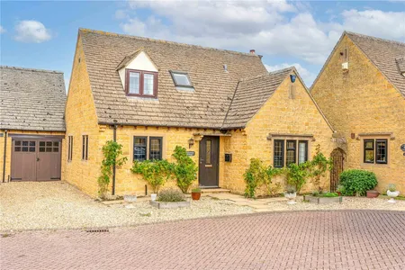 Wheatfield Court, Mickleton, GL55