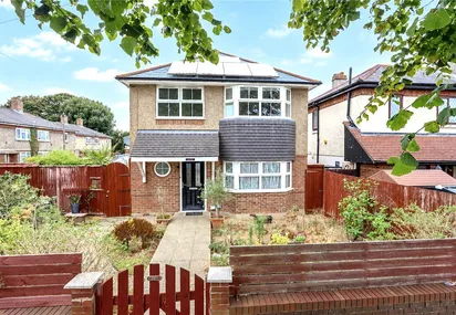 Charminster Road, Charminster, Bournemouth, BH8