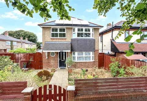 Charminster Road, Charminster, Bournemouth, BH8