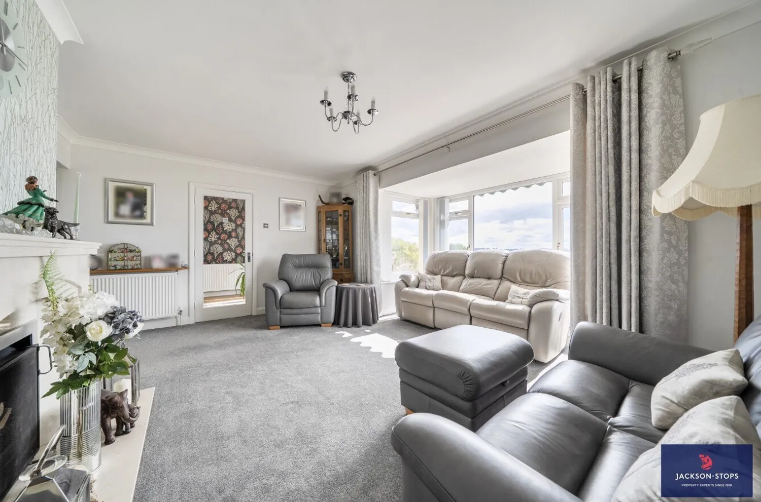 Glenfield Drive, Great Doddington, NN29 photo 2