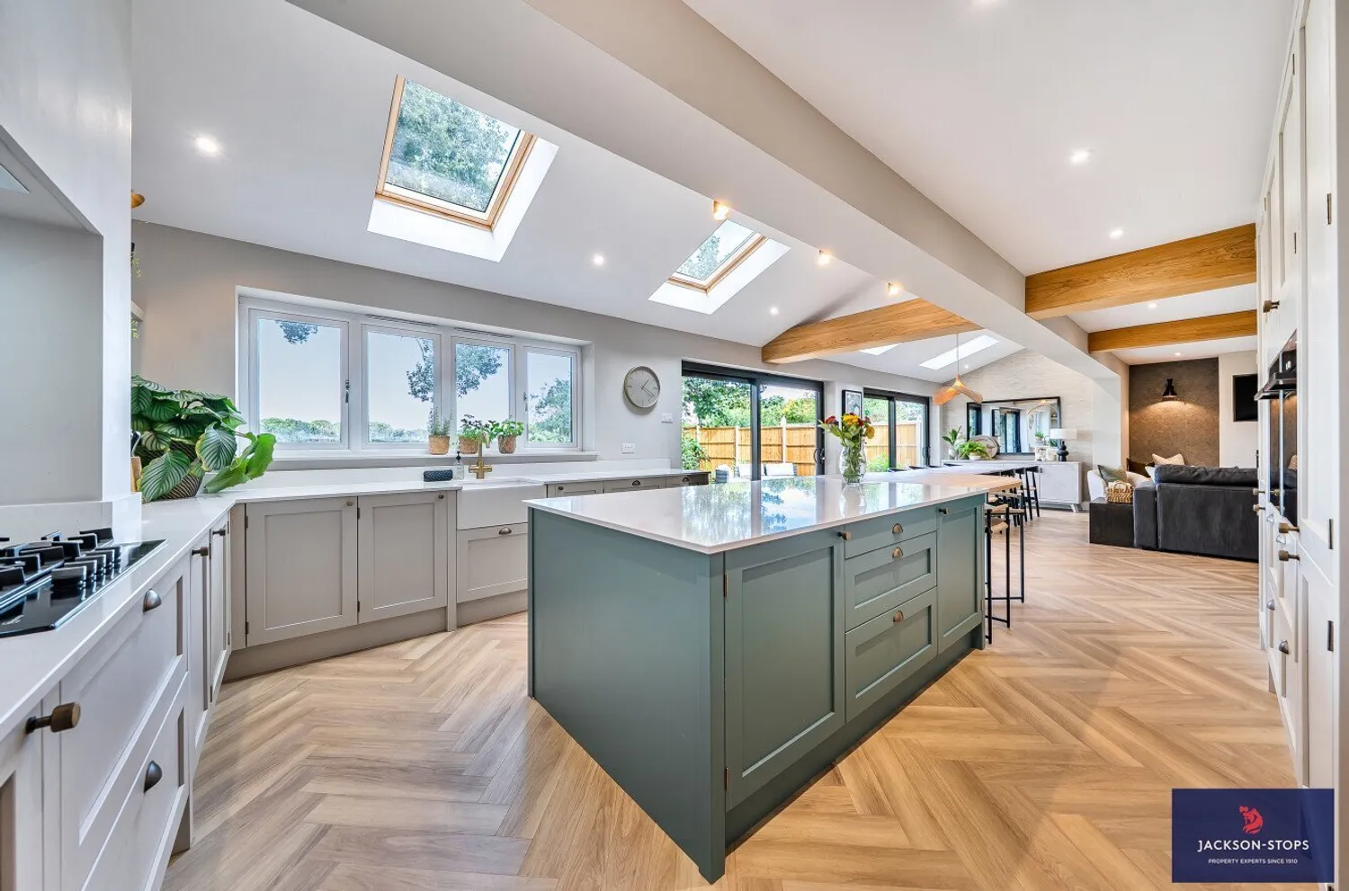 Sywell Road, Overstone, NN6 photo 2
