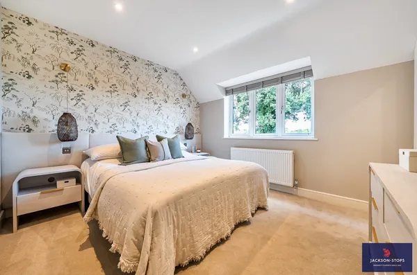 Sywell Road, Overstone, NN6 photo 18