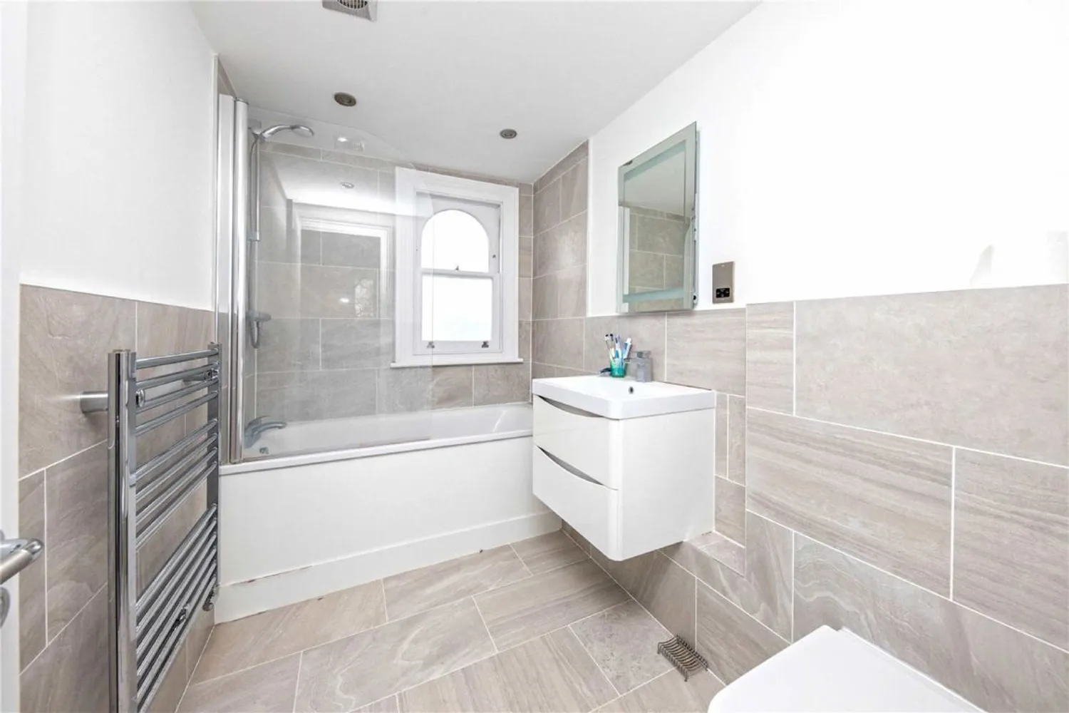 Cambrian Road, Richmond, TW10 photo 5