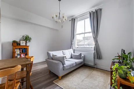 Elgin Avenue, London, W9