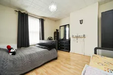 Banstead Street East, LEEDS