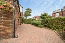 Gledhow Wood Avenue, Leeds