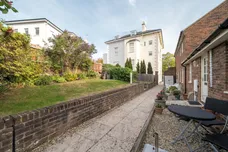 Parabola Road, Cheltenham, GL50 photo 11