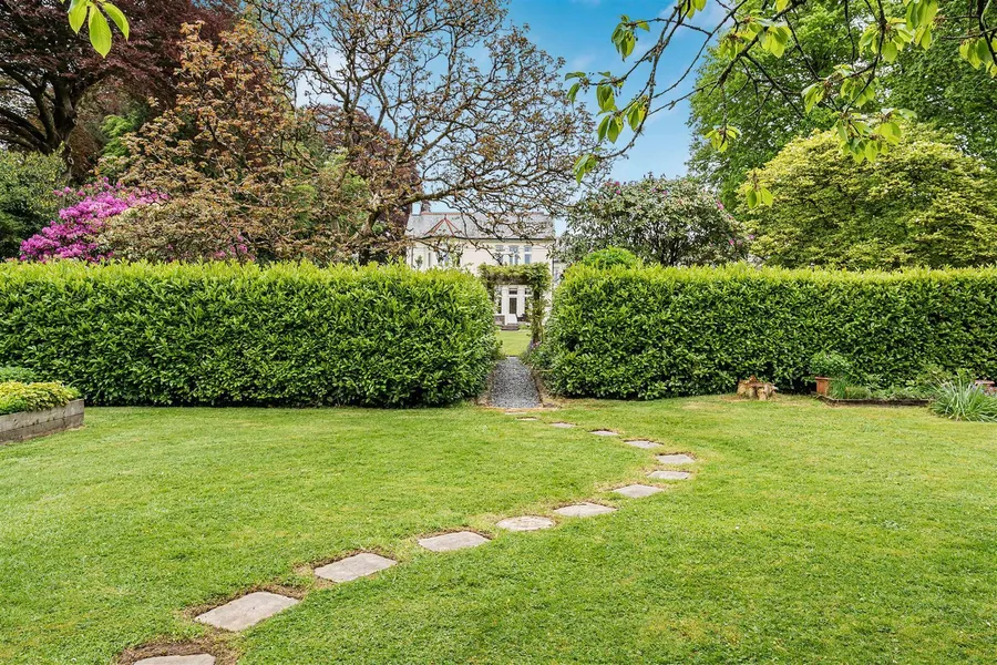 Property Image 43