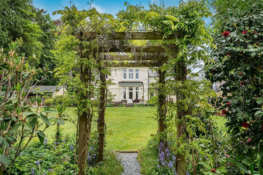 Property Image 44