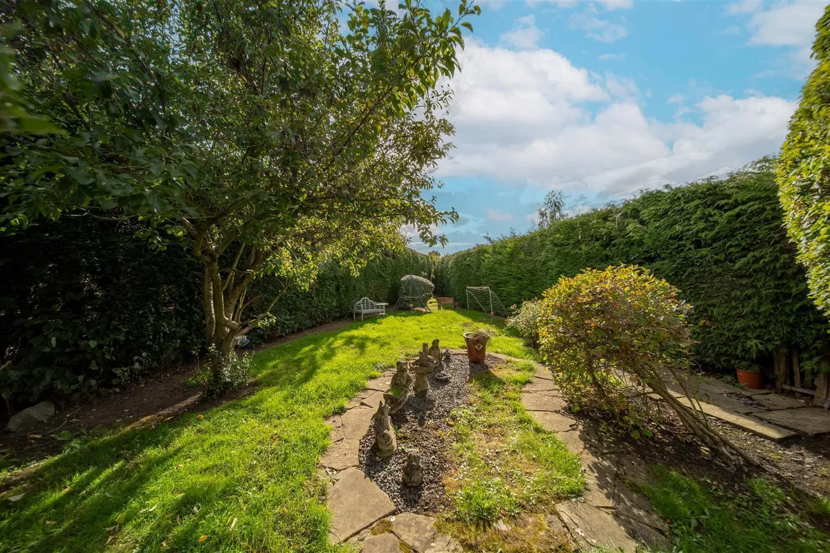 Rice Lane, Flaxton