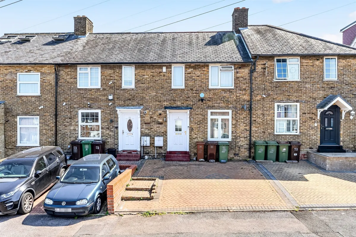 Garendon Road, Morden