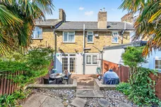 Garendon Road, Morden