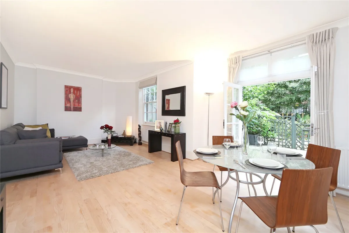 Warwick Chambers, Pater Street, London, W8
