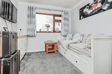 Newton Road, Rushden