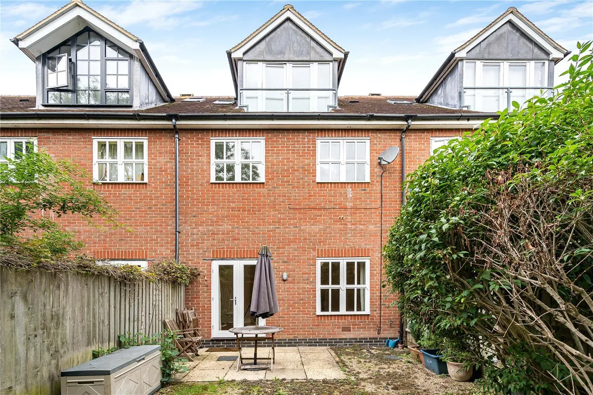 Plater Drive, Oxford, Oxfordshire, OX2