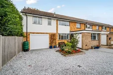 Wood Close, Windsor, SL4 photo 16