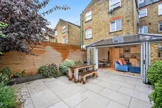 Garratt Lane, London