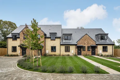 West End, Witney, OX28