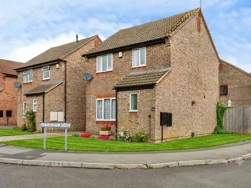 Littlecote Road, Chippenhamphoto