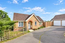 Hawthorn Close, Halstead