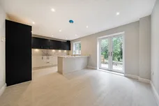 West End, Witney, OX28 photo 2